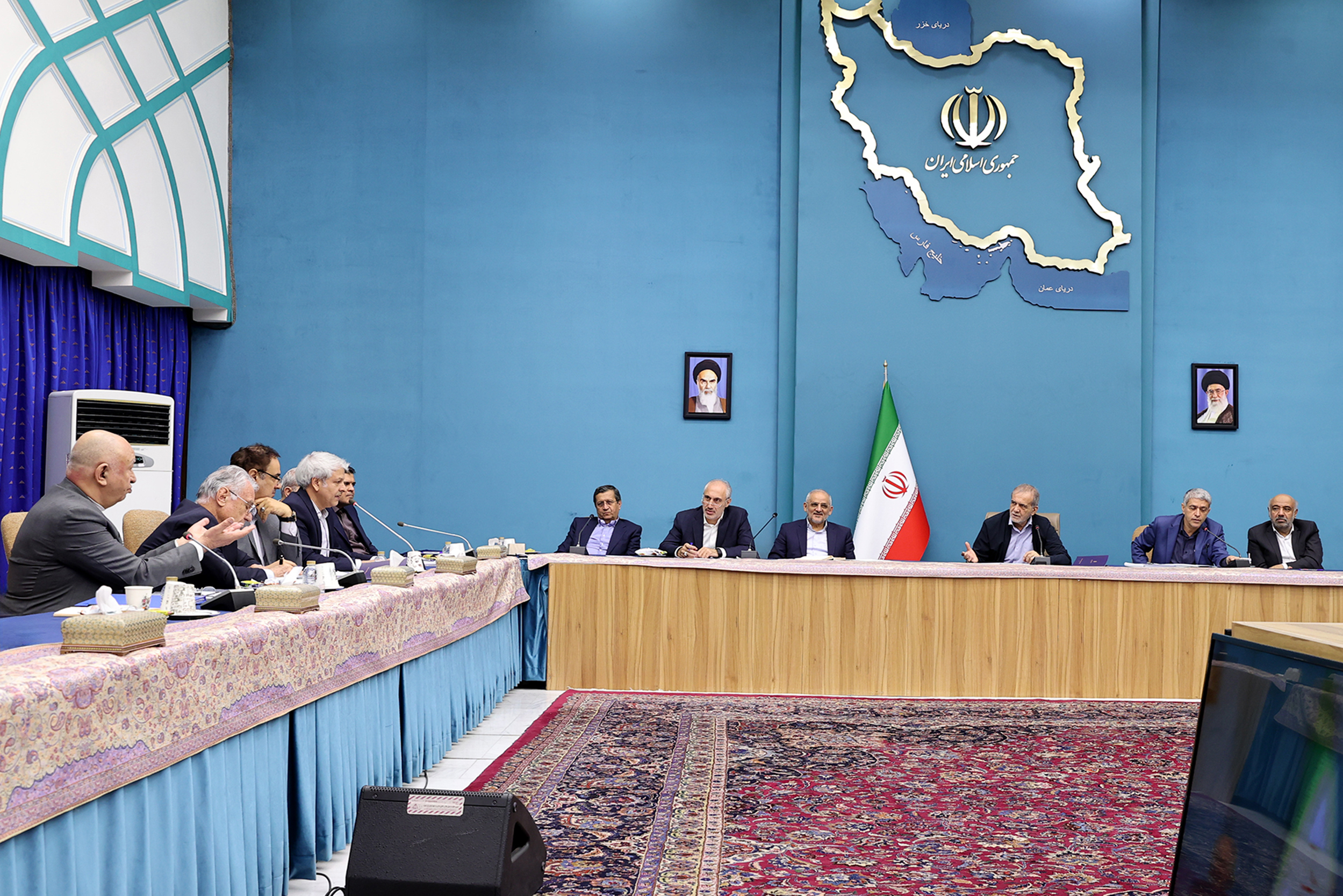 رئیس جمهور در مجمع کارآفرینان